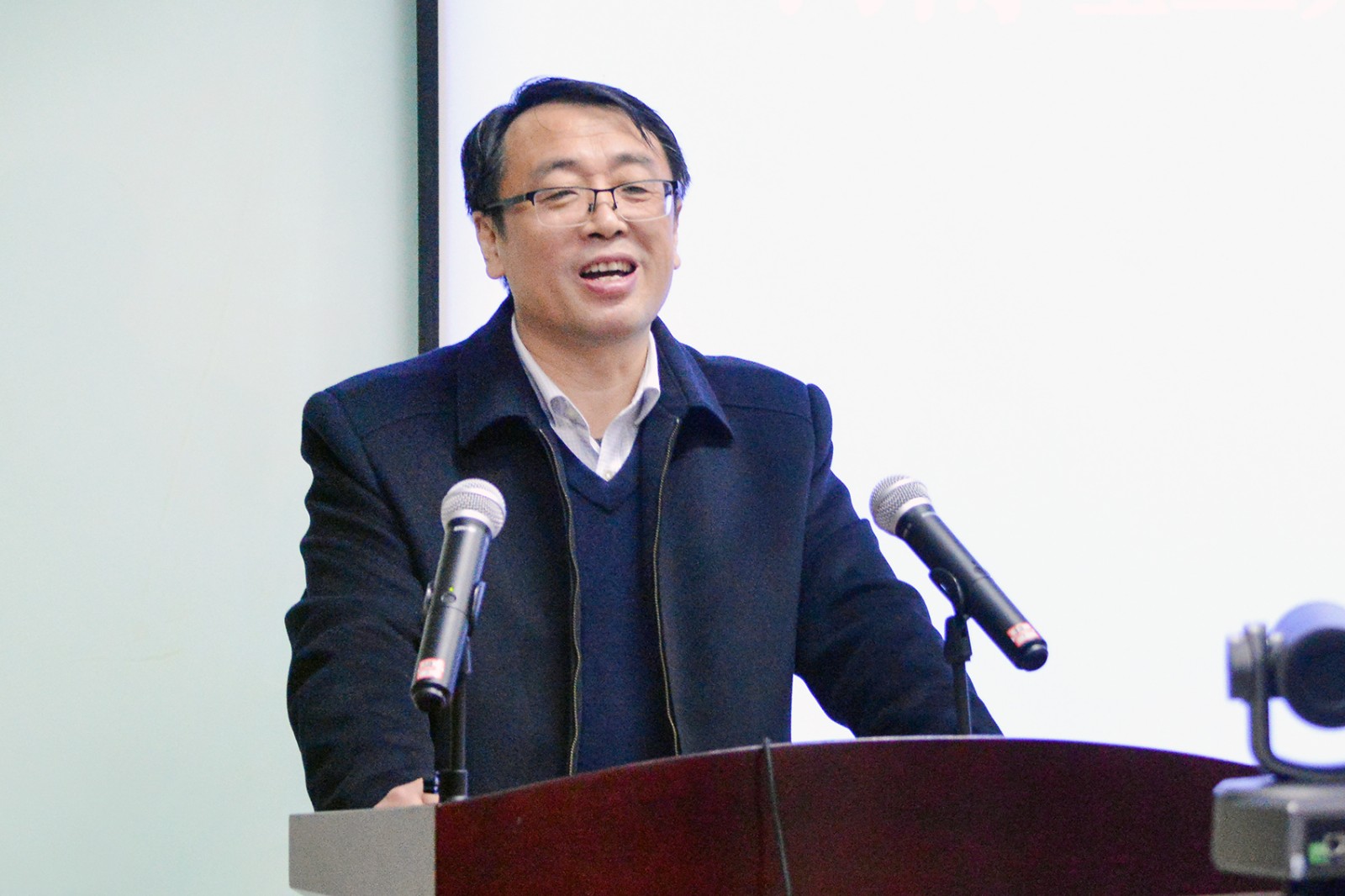 2 无码
副校长沈记全欢迎辞.jpg 2 无码
副校长沈记全欢迎辞.jpg