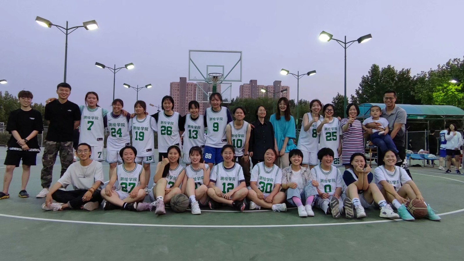 测绘女篮总冠军2021年度体育节 (5).jpg 测绘女篮总冠军2021年度体育节 (5).jpg